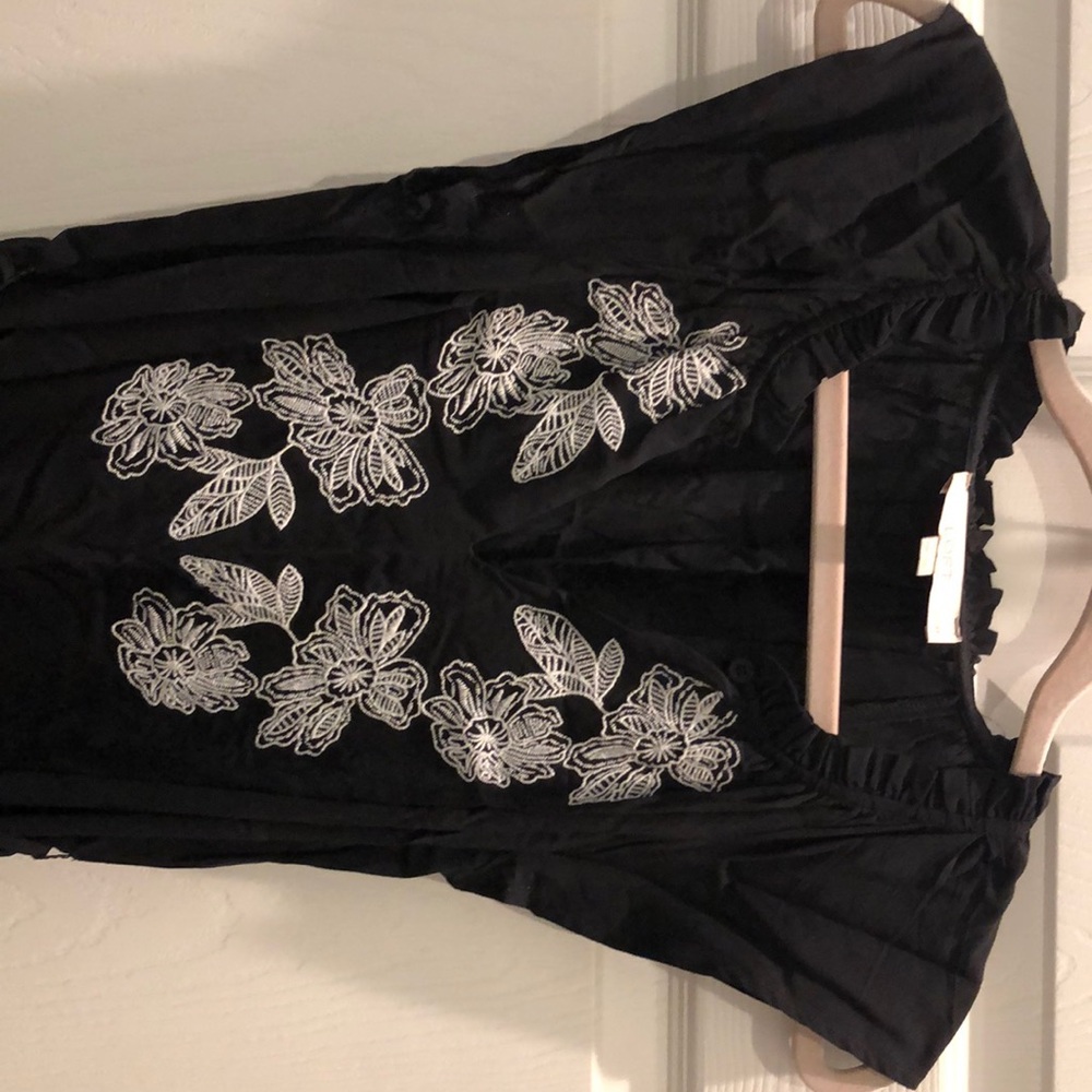 Dress - Picture 5 of 5